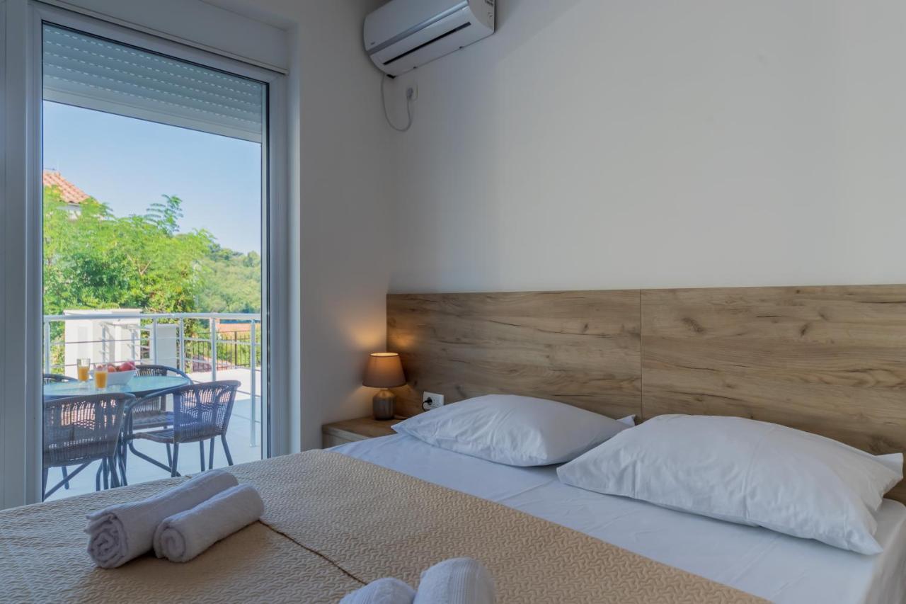 Grejm Lux Family Apartments Petrovac Ngoại thất bức ảnh