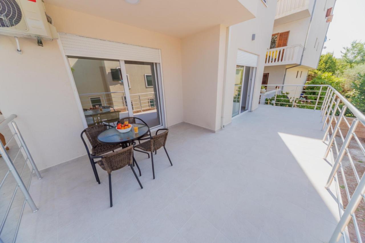 Grejm Lux Family Apartments Petrovac Ngoại thất bức ảnh